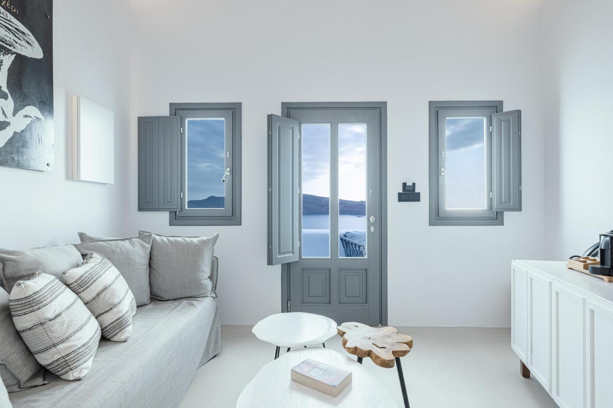 Ikies Santorini 4* Ia